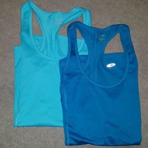 2 Champion Tanks